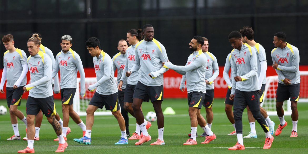 Jason Cundy tells Chelsea to sign fringe Liverpool star to replace mainstay