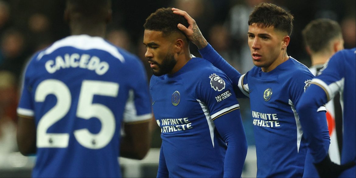 £250k-p/w Chelsea ace in line to return vs Liverpool after missing 11 games