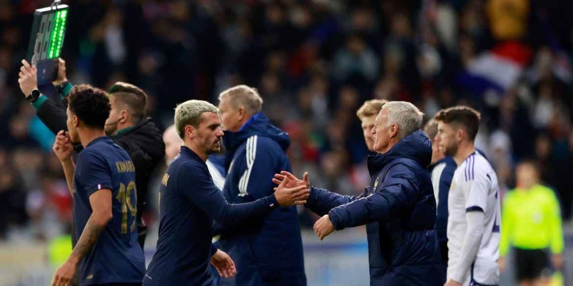 Romano shares Man Utd transfer news on “creative” ace contrary to reports