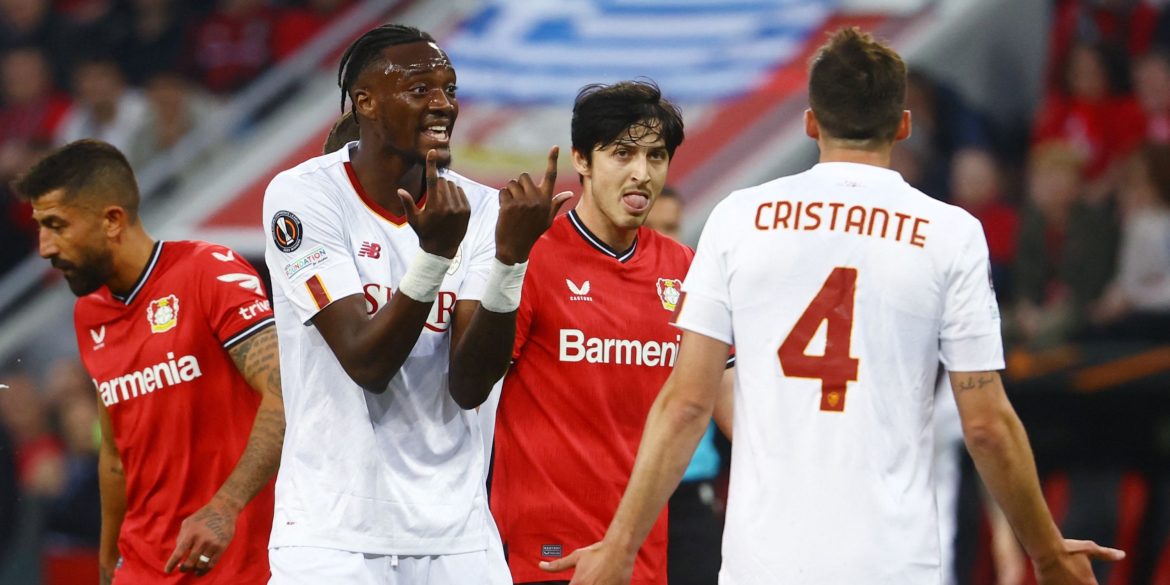 Man Utd Eye Swoop for £40m "Goal Machine"
